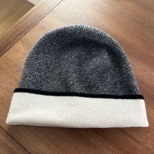 CLUB MONACO CREAM BLACK GREY WOOL BLEND BEANIE HAT WINTER